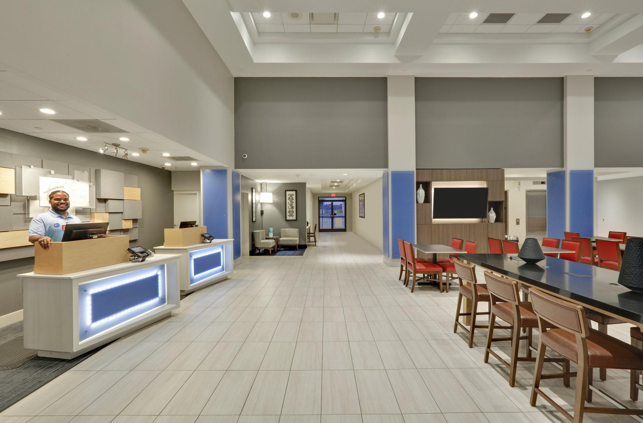 Holiday Inn Express & Suites Irving Conv Ctr - Las Colinas By Ihg Zewnętrze zdjęcie